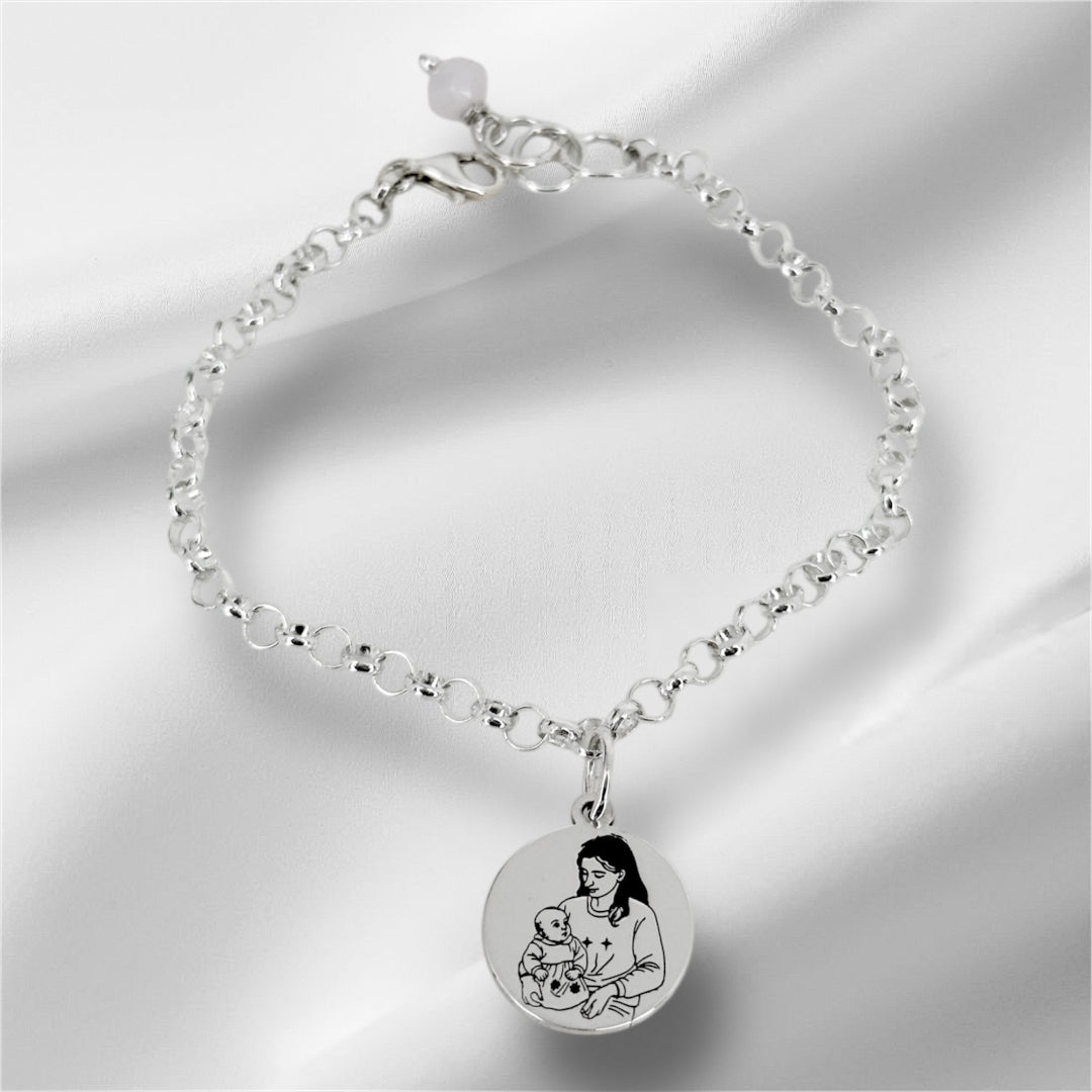 pulsera de plata con fotograbado a modo de dibujo