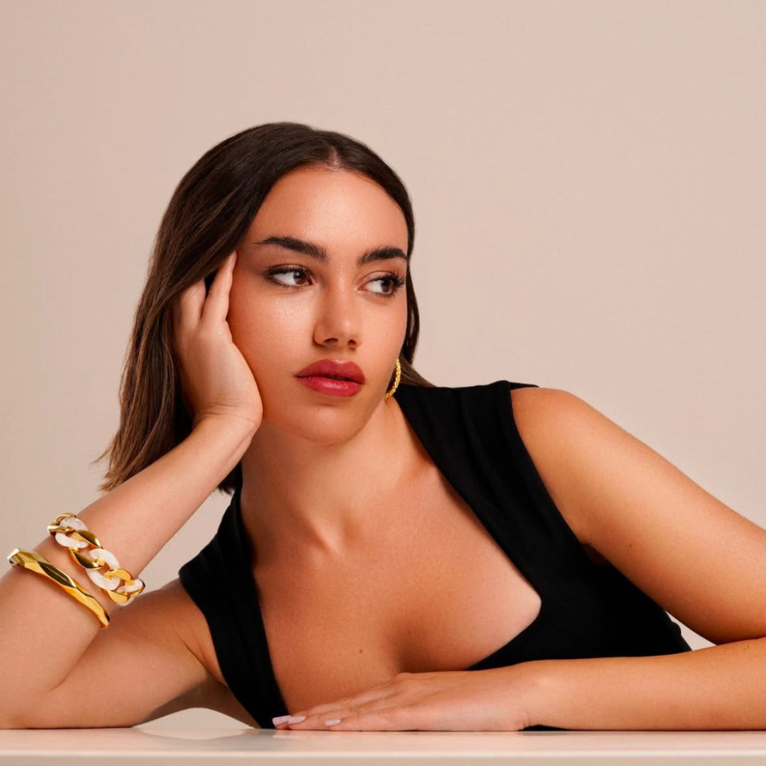 Pulsera de Acero Chapado Oro 18K - Eslabones Barbados Blanco y Dorado