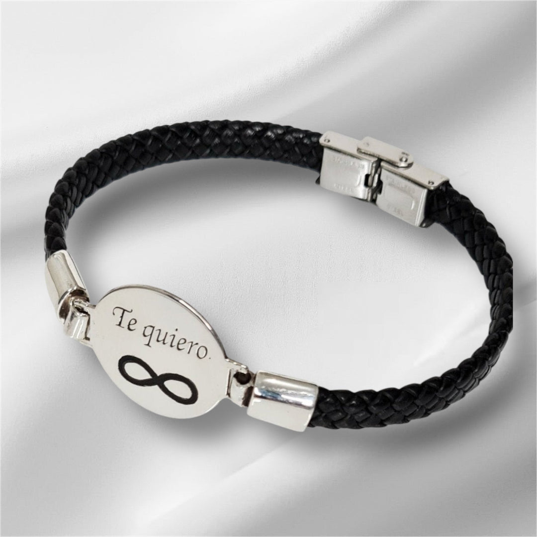 Pulsera Personalizada de Cuero y Plata – Diseño Resistente y Elegante