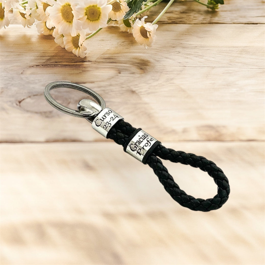 Llavero de Acero y Cuero Personalizado – Un Detalle Único y Significativo