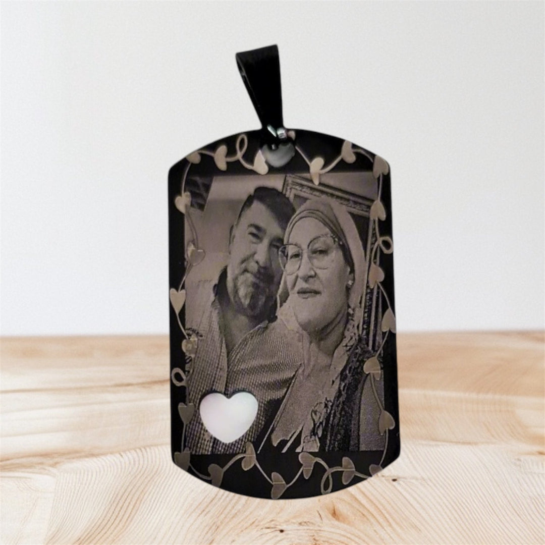 Colgante personalizado en acero con fotograbado- Sfinge