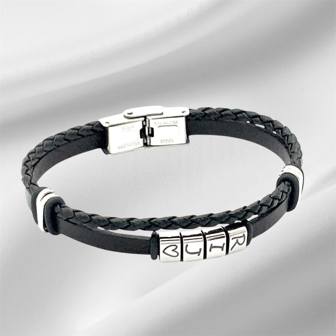 Pulsera de Cuero y Acero con Cubos Personalizados – Grabado Único