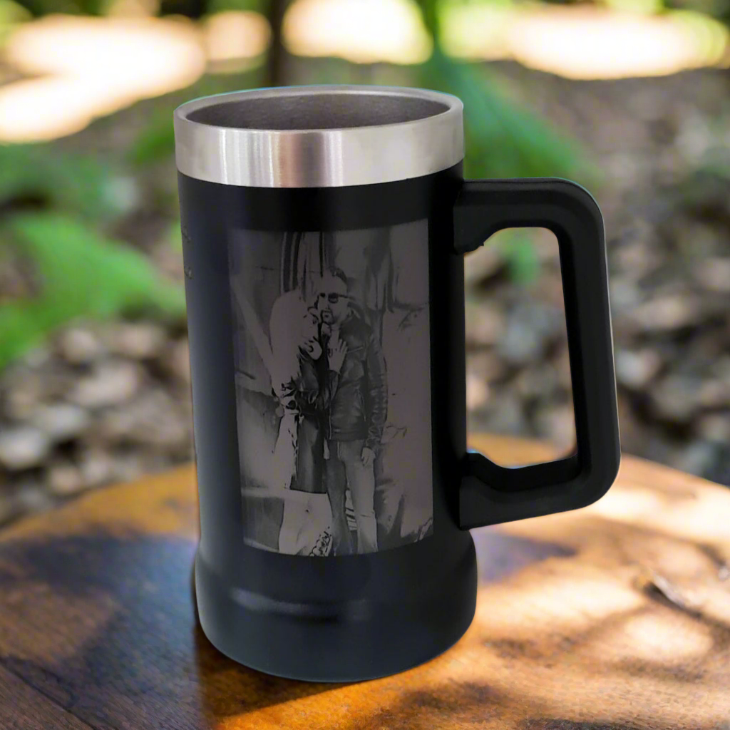 Jarra de cerveza personalizada con foto y frase grabada – Regalo único y emotivo