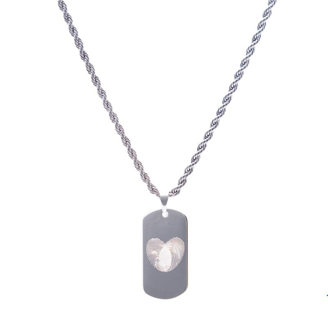 Collar interactivo E*Motion de acero con huellas grabadas y chip NFC – joya que guarda recuerdos y simboliza unión