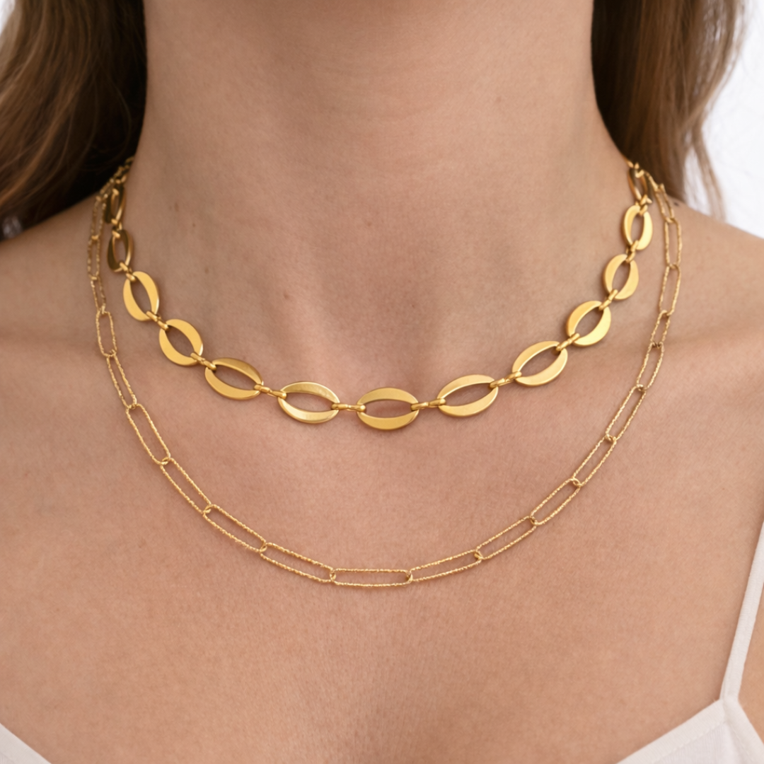 Gargantilla doble en acero inoxidable dorado de la colección sfinge infinity