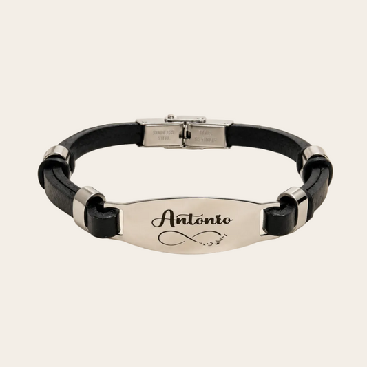 Pulsera de hombre personalizada en piel negra con placa de acero
