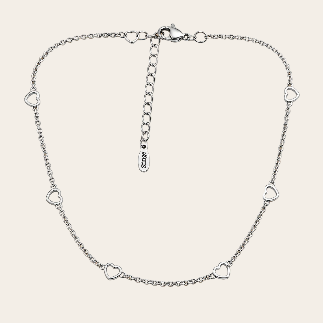 Gargantilla fina con mini corazones en acero inoxidable, disponible en plateado y baño de oro – Sfinge