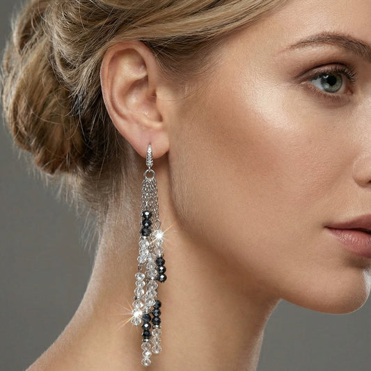 Pendientes Reina de Luz en modelo