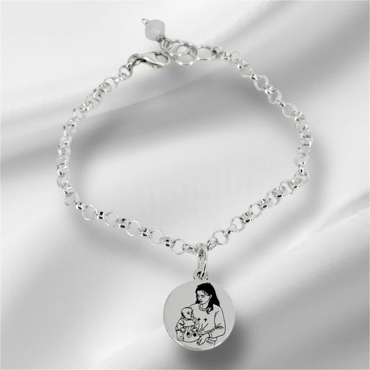 pulsera de plata con fotograbado a modo de dibujo