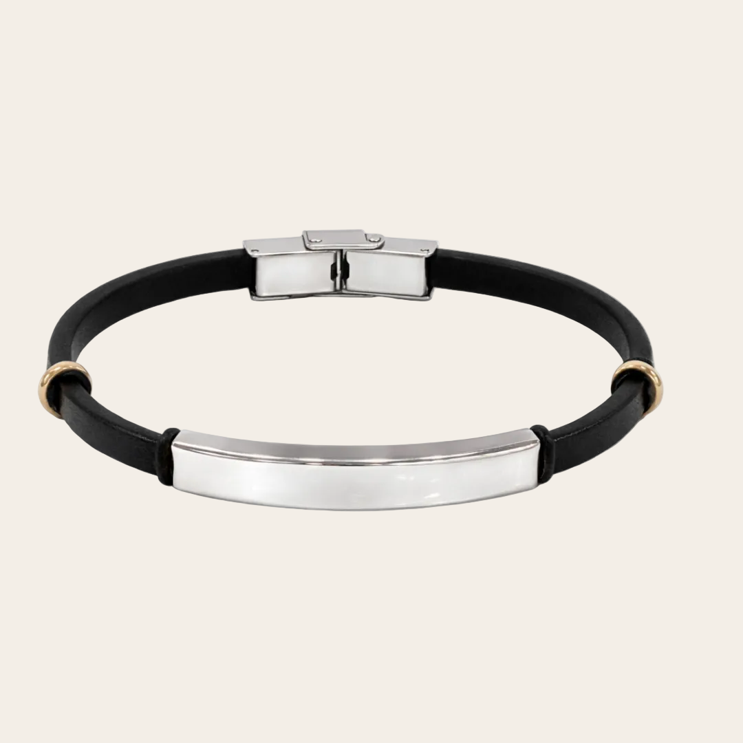 Pulsera de piel grabada con mensaje de amor – Sfinge