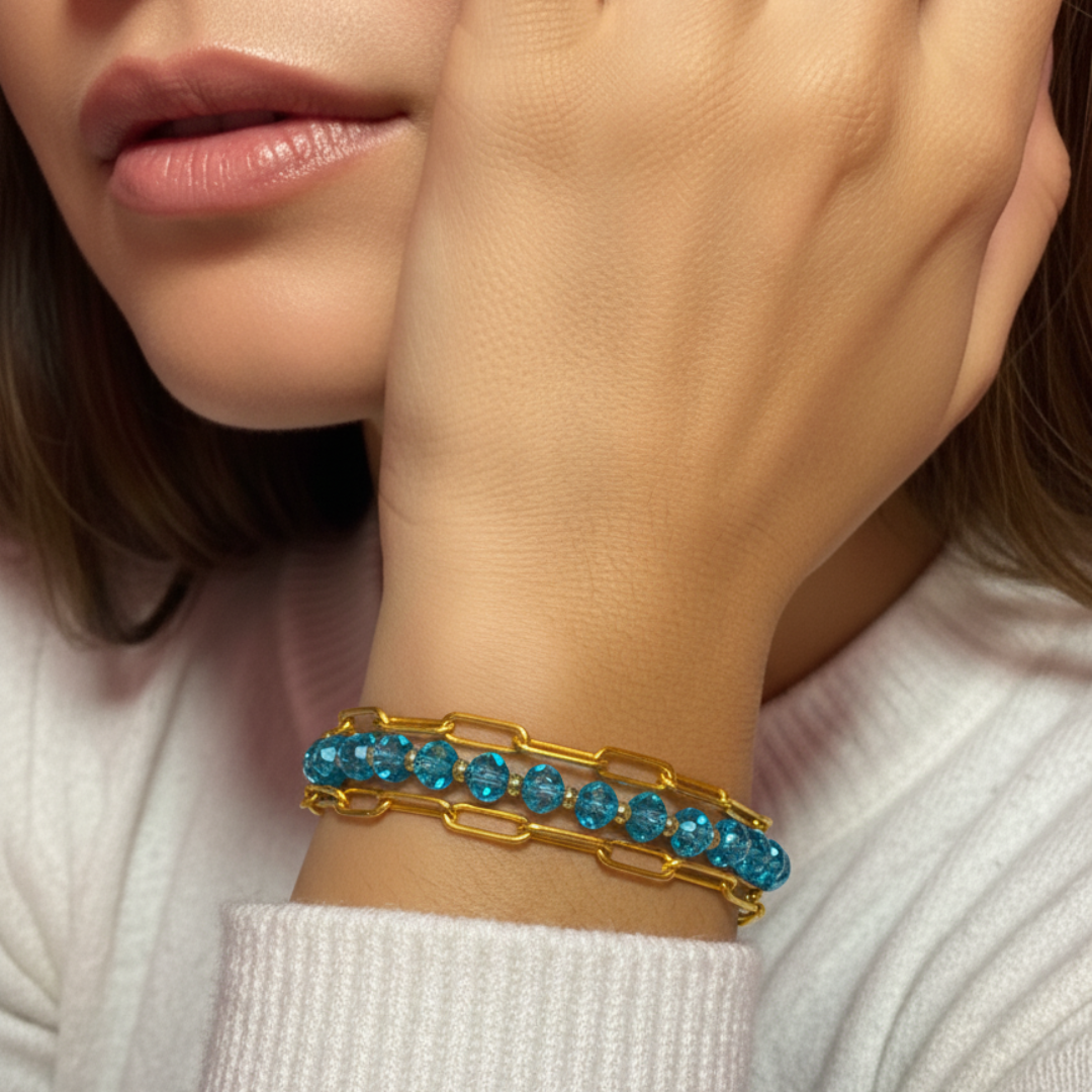 Pulsera Aqua Brillante con cristal azul en modelo