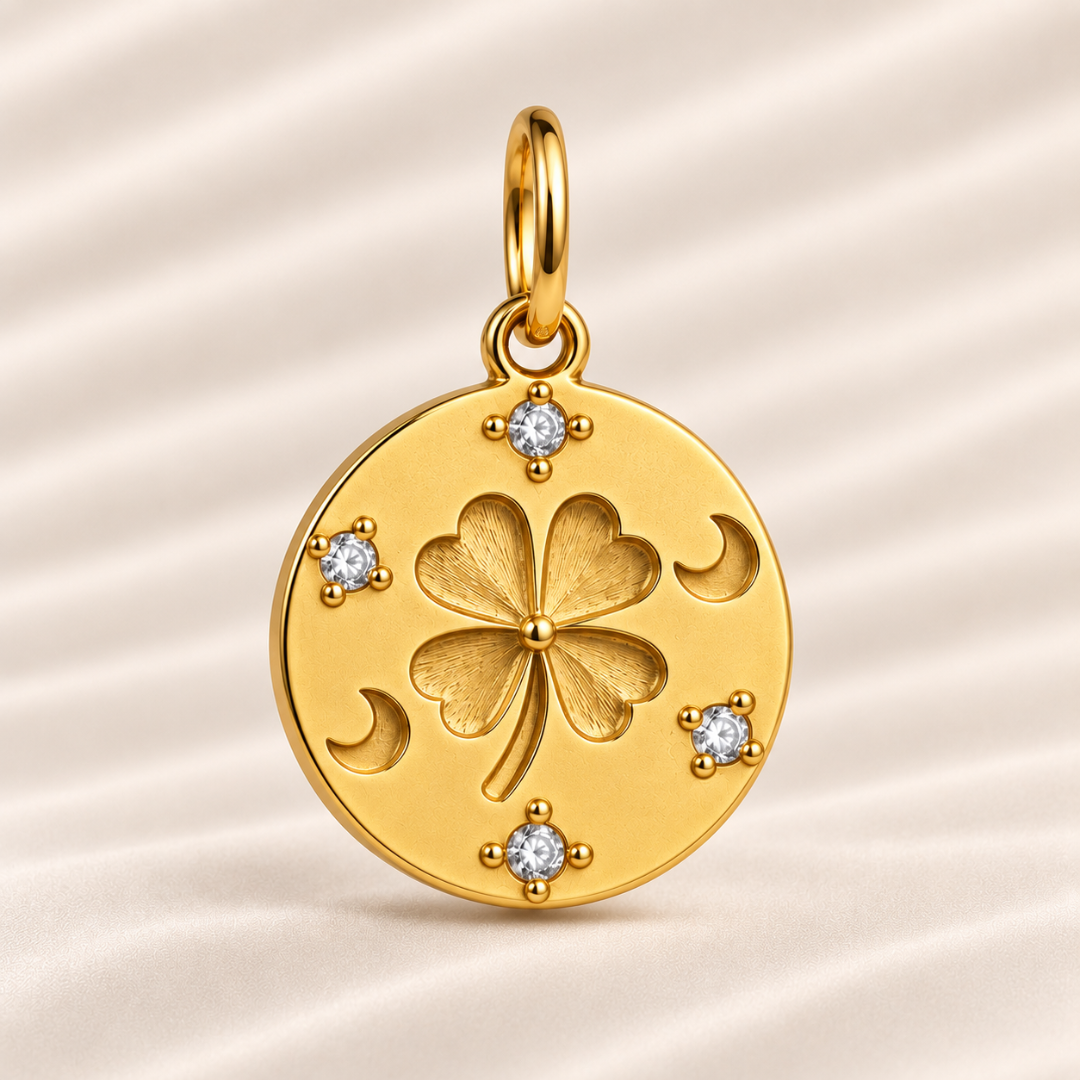 Charm Fortuna dorado con trébol, lunas y circonitas