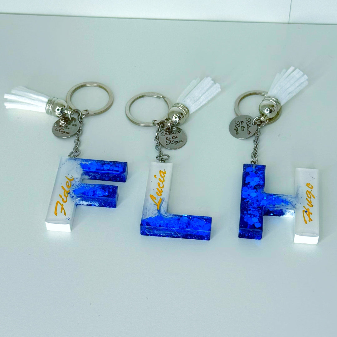 Llaveros Personalizados en Resina | Iniciales Artesanales con Nombre