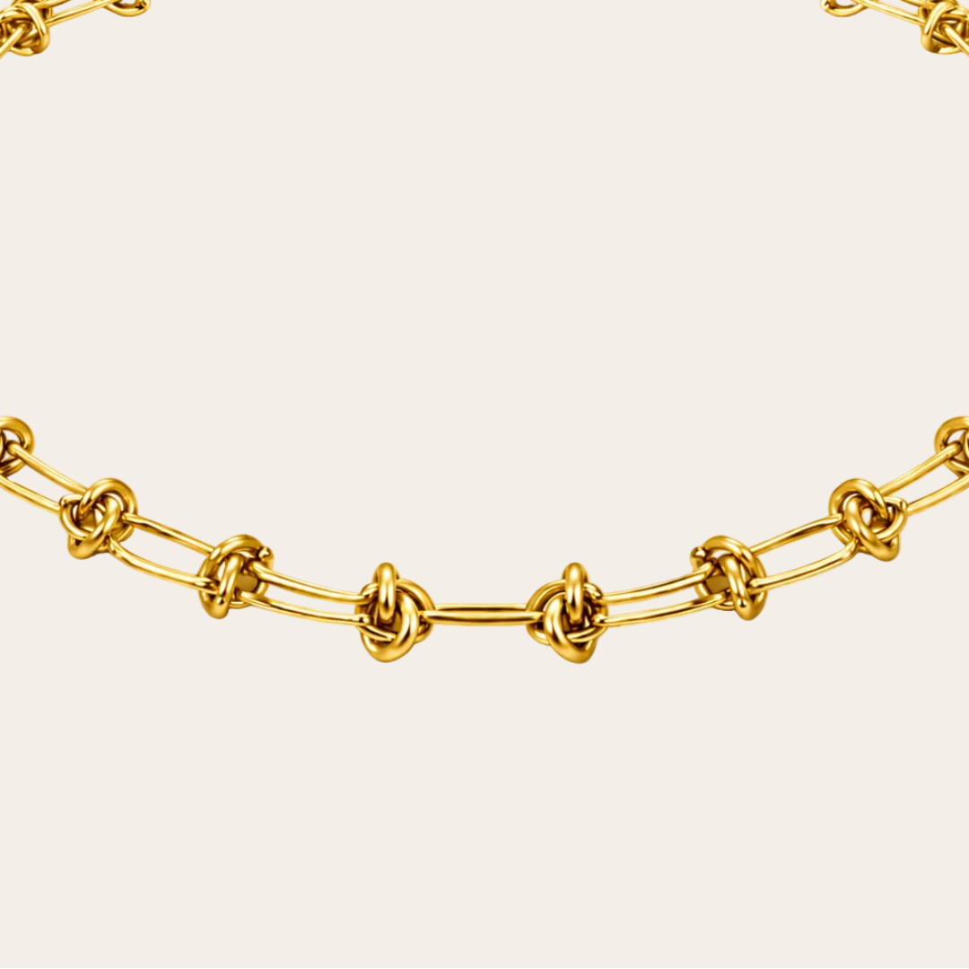 collar doraco en acero, regalo especial