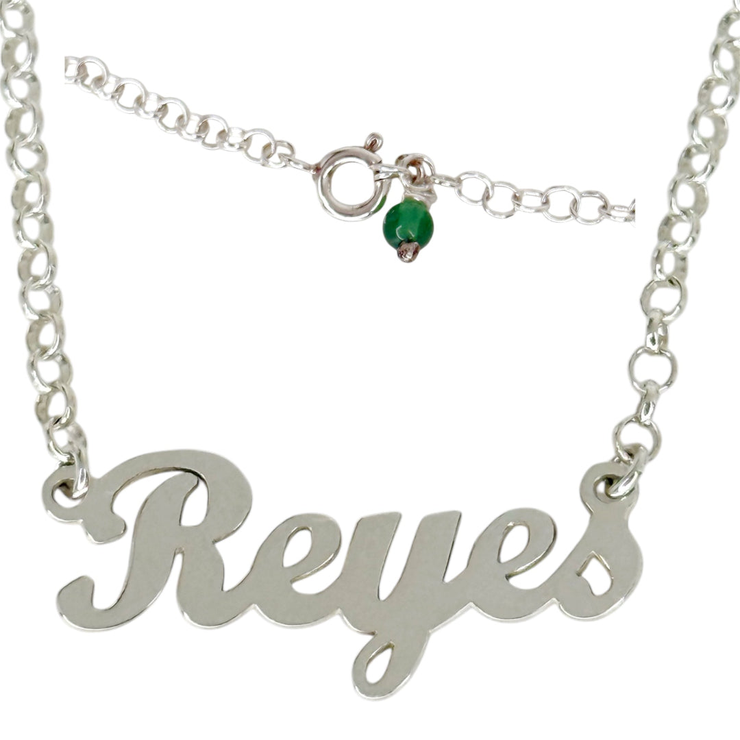 Gargantilla personalizada en plata con nombre y corazón – Elige tu estilo ideal
