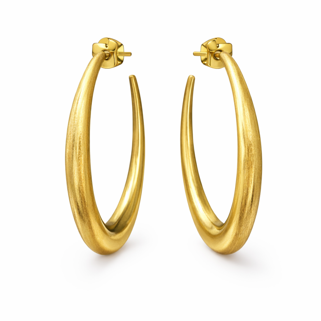 Aros ovalados minimal Sfinge en acabado dorado