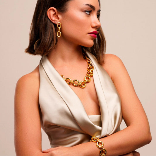 Pulsera de Eslabones Grandes en Acero Chapado en Oro 18k - Estilo Contemporáneo y Sofisticado