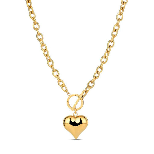 Collar corazón dorado Rocío Martín en acero 316L chapado en oro 18k, diseño waterproof con cadena de 50 cm.