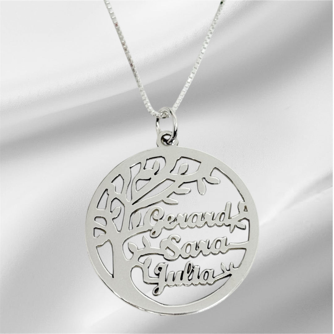 Gargantilla de plata Árbol de la Vida personalizada con nombres – Joya única de Sfinge Joyas