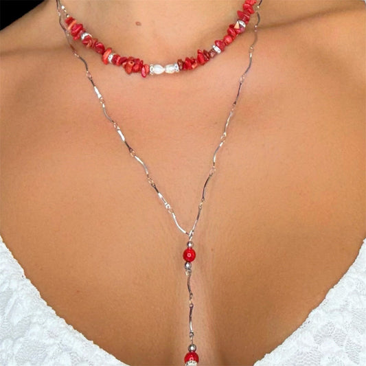 Gargantilla Corbatera de Acero con Coral Rojo y Perla – Marca Sfinge
