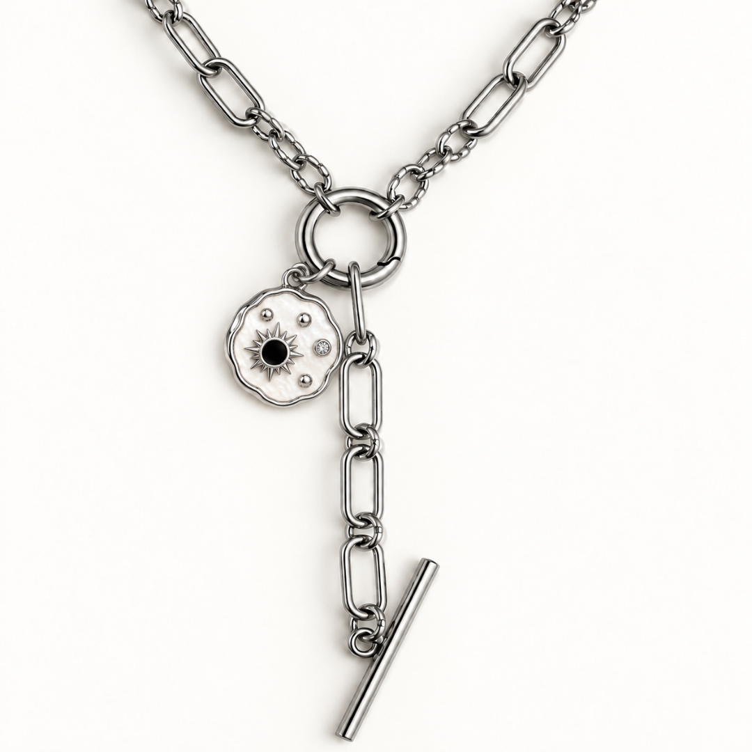 collar Órbita con charms infinity