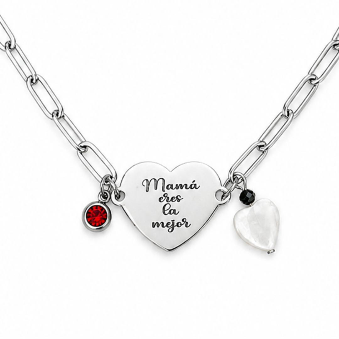 Collar personalizado para mamá con mensaje grabado y colgante corazón de nácar