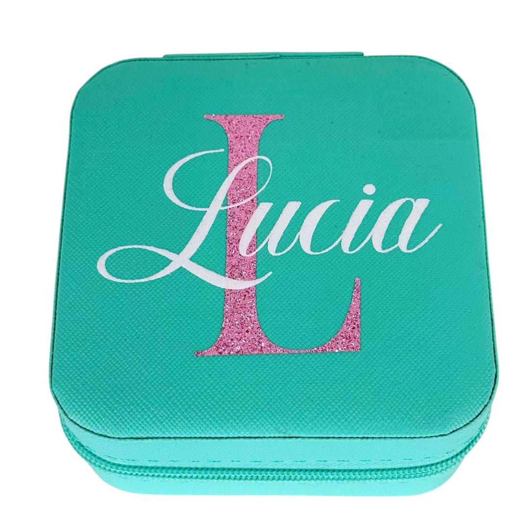 Joyero verde menta personalizado con inicial y nombre en glitter rosa