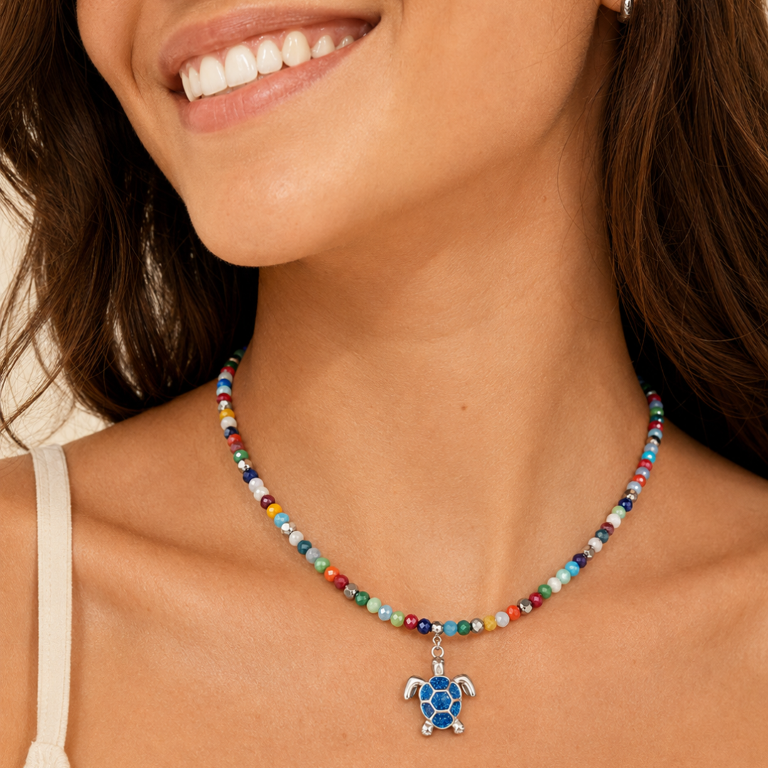 Collar Aura Marina con cristales checos y acero inoxidable multicolor y tortuga esmaltada brillante Sfinge