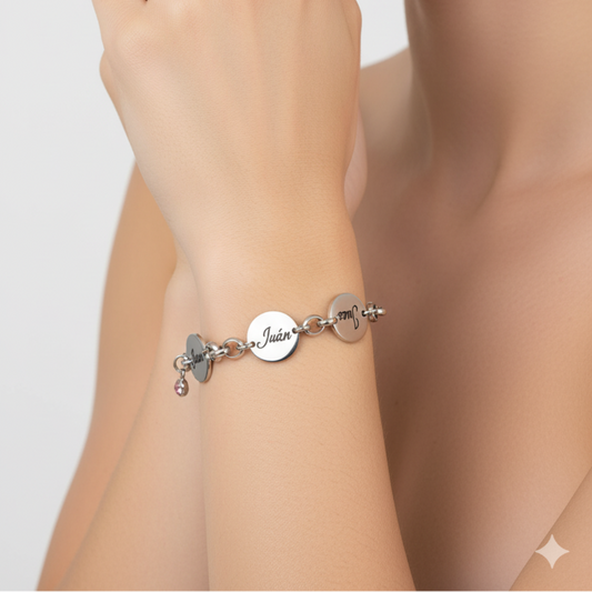 Pulsera Personalizada con Plaquitas – Sfinge | Nombres y Mensajes Únicos