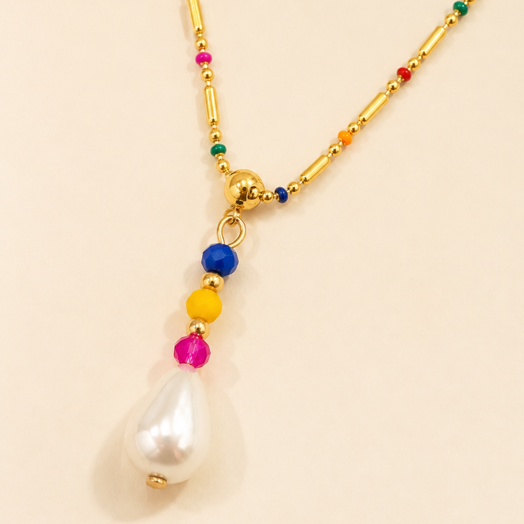 Gargantilla perla de nácar con cristales checos de colores en acero dorado