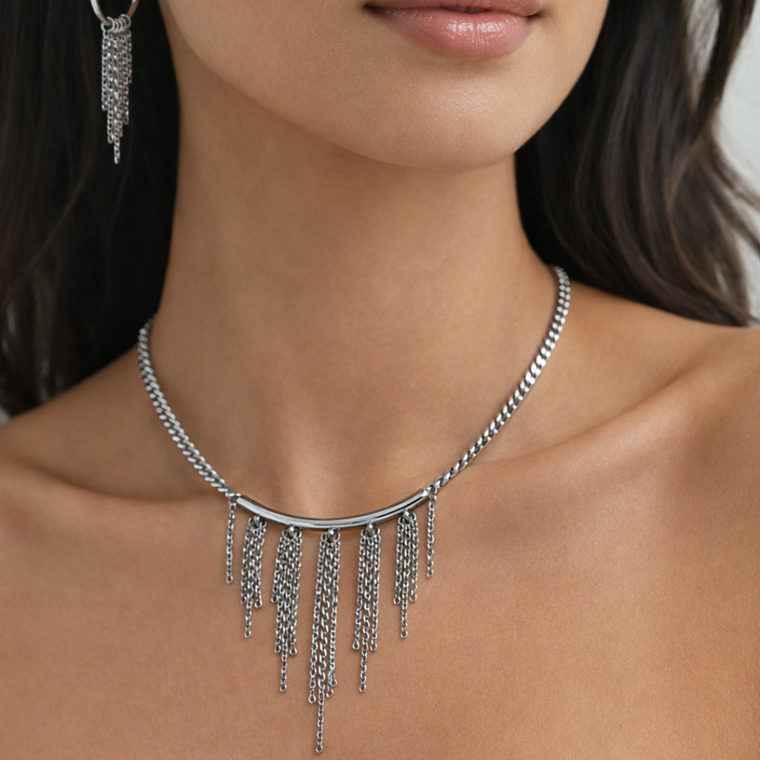 Gargantilla Lluvia - Elegancia en Movimiento