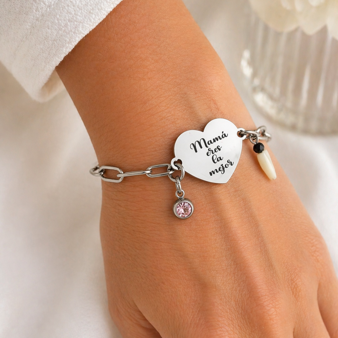 Pulsera Mamá eres la mejor con corazón de nácar y circonita rosa personalizable