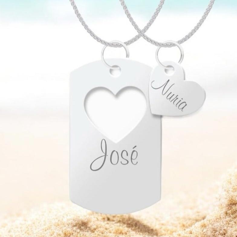 Conjunto de Gargantillas de Plata Personalizadas: Amor en Dos Corazones